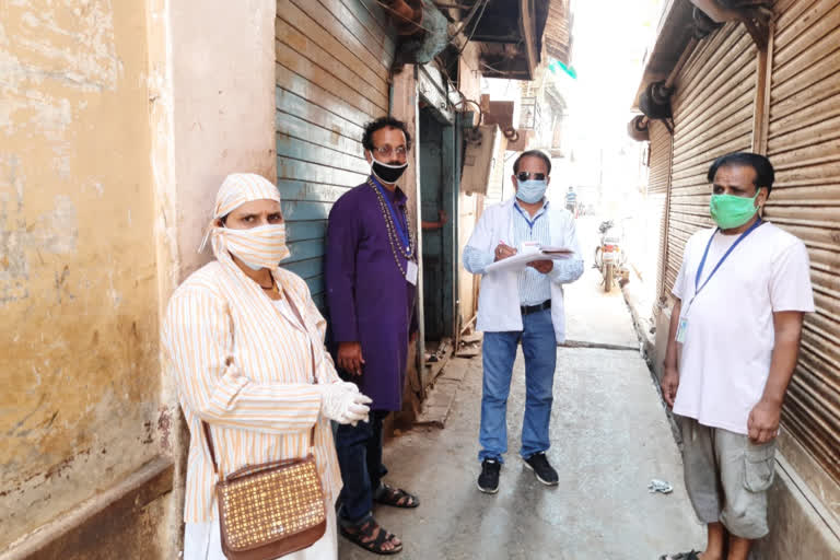 Inorder to enhance immunity ayush department workers distributing medicines to the citizen of agar