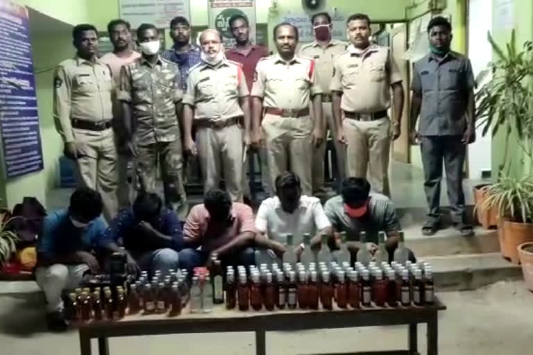 Andhra liquor  smuggling to Tamil Nadu