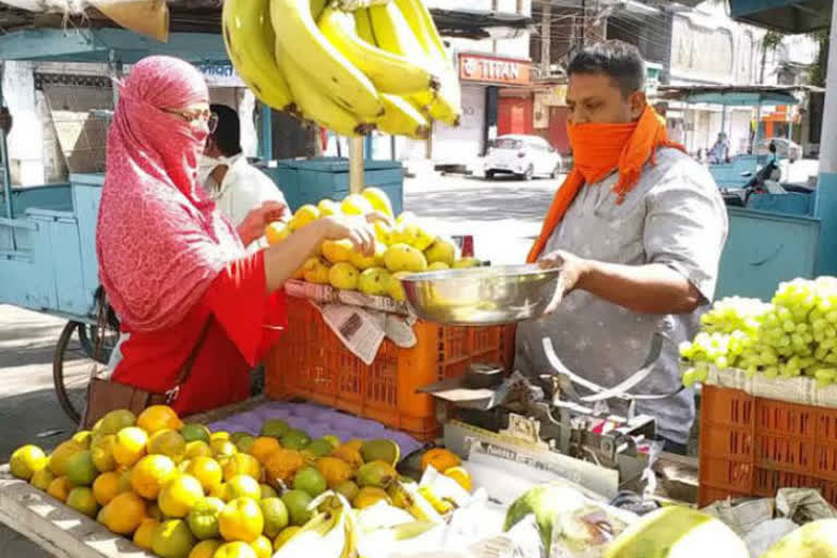 Indore Municipal Corporation starts home delivery of fruits