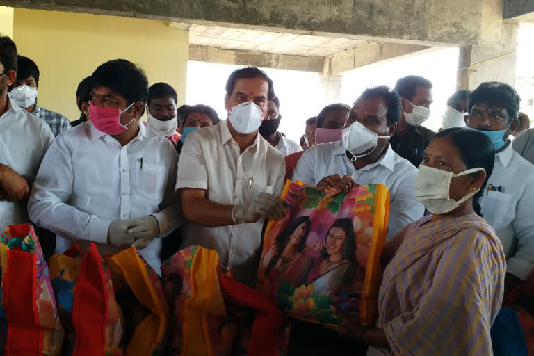 groceries distributed by 3 mla in hanmakonda