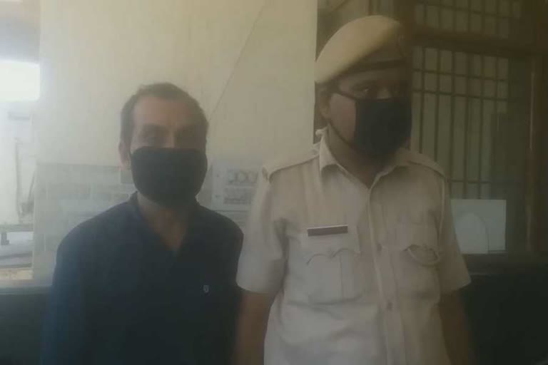 father accused of raping his daughter arrested in panchkula