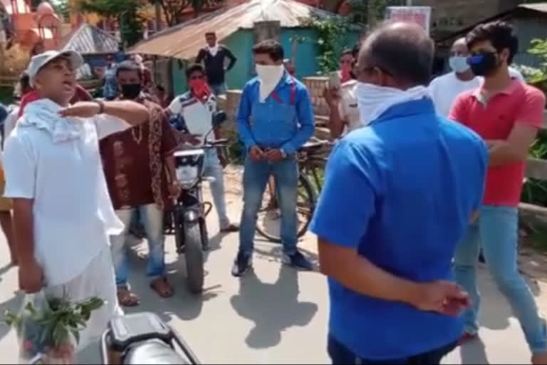 Locals protesting for the quarantine center in Mayapur , nadia