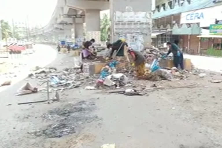 The garbage dump was removed  അങ്ങാടിപ്പുറം വാര്‍ത്തകള്‍  മലപ്പുറം വാര്‍ത്തകള്‍  മാലിന്യ കൂമ്പാരം നീക്കം ചെയ്തു  The garbage dump  malappuram district latest news