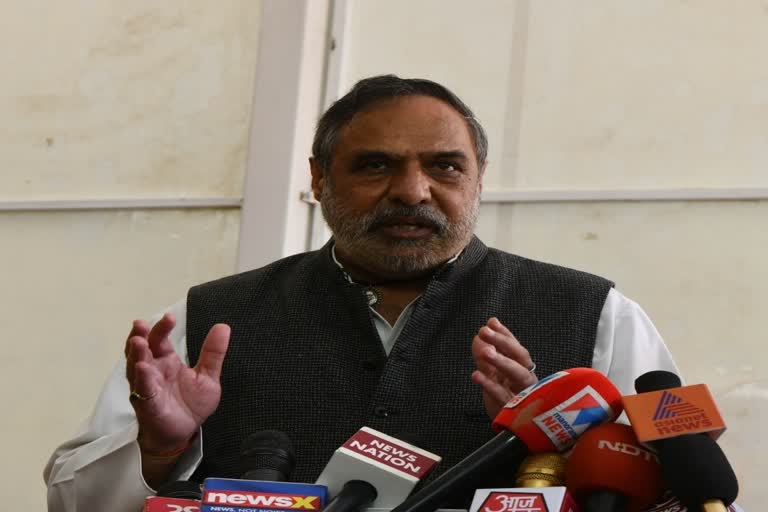 Anand Sharma challenged Modi