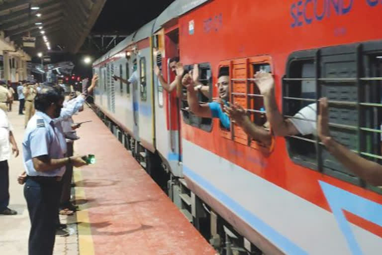 Those travelling by special train must 'agree' to follow quarantine protocol of states