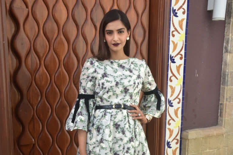 Sonam considers curling eyelashes an 'impossible task'