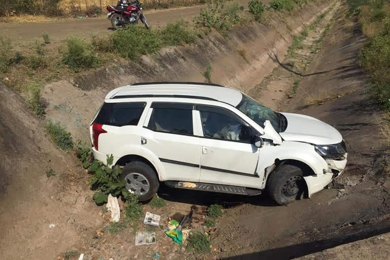 Dewas BJYM District President Virendra Singh Rajawatar's car fell into a canal near Rehati in Sehore district