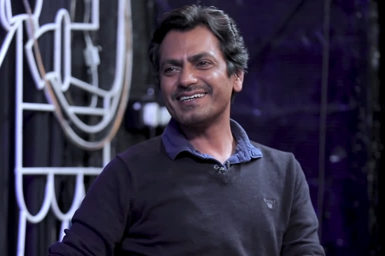 Nawazuddin  family test COVID-19 negative  home quarantined in UP  നവാസുദ്ദീൻ സിദ്ദിഖി വാര്‍ത്തകള്‍  നവാസുദ്ദീൻ സിദ്ദിഖി ഹോം ക്വാറന്‍റൈന്‍  നവാസുദ്ദീൻ സിദ്ദിഖി കൊവിഡ് 19  ബോളിവുഡ് നടന്‍ നവാസുദ്ദീന്‍ സിദ്ദിഖി  Nawazuddin siddiqui home qurantine