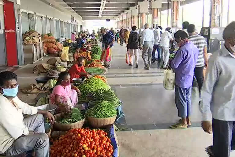 Vegetable Market Shifted From Karim nagar Bus stand To Ambedkar Stadium