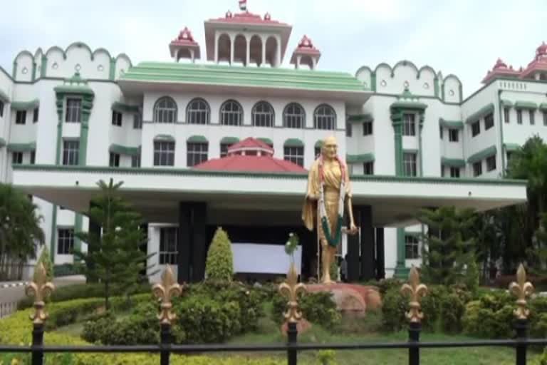 madurai HC discharges bail  petition of  fake E pass manufacturer