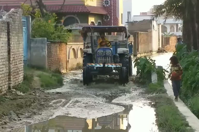 water logging on road