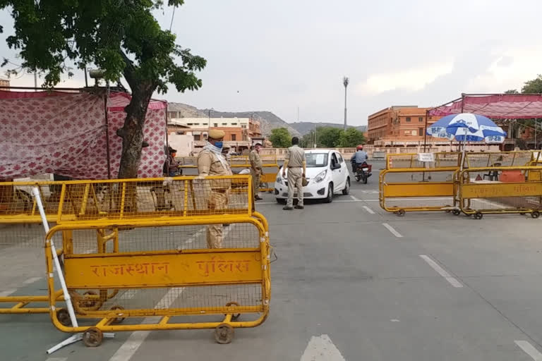 Jaipur news, violating lockdown in jaipur, vehicles seized