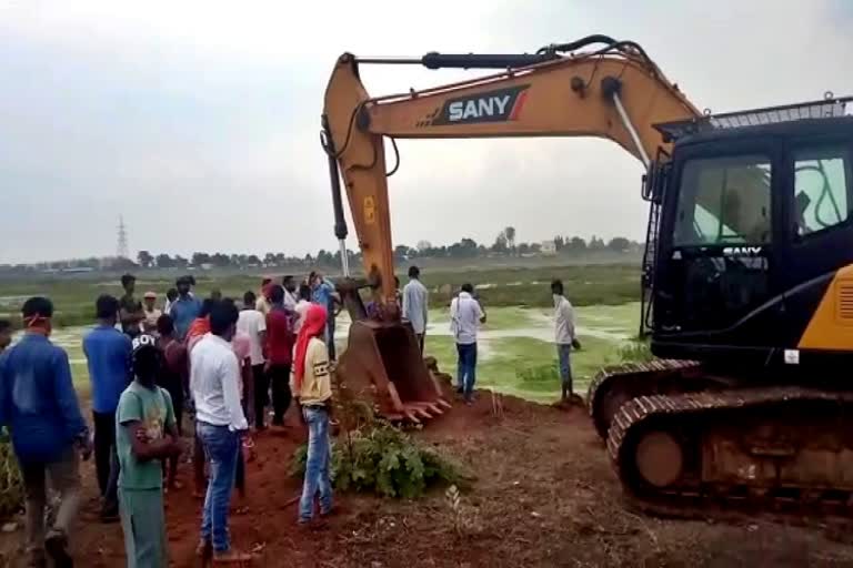 Illegal mining in Abhanpur