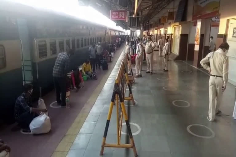 Workers sitting on the ground