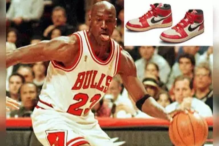 michael jordans signature air jordan shoes from 1985 sell for record breaking price