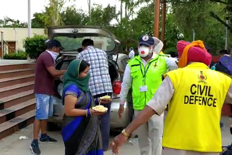 facilities for migrant workers at civil defense ground in delhi