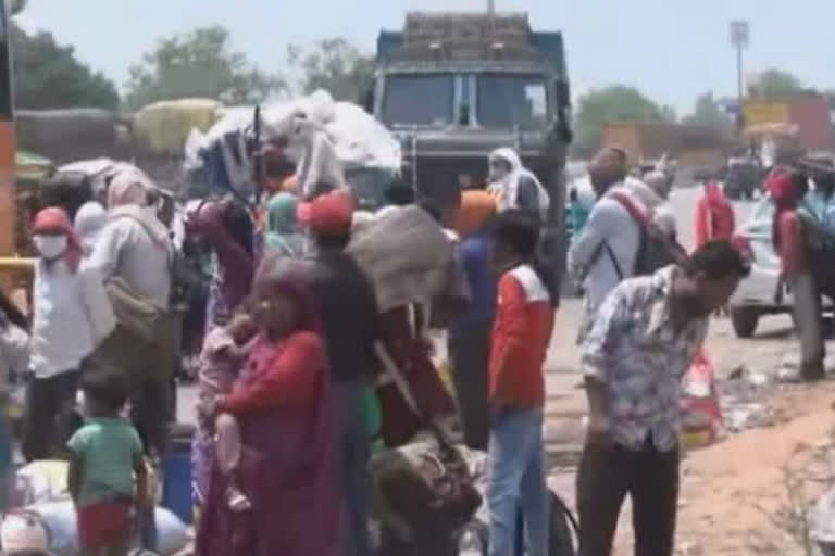 laborers migration through haryana-UP karman border due to lockdown