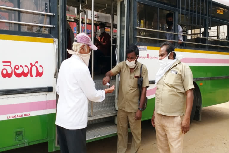 Buses started in nizamabad people's happiness