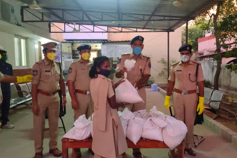 Distribution of essentials for home guard personnel at Yadadri