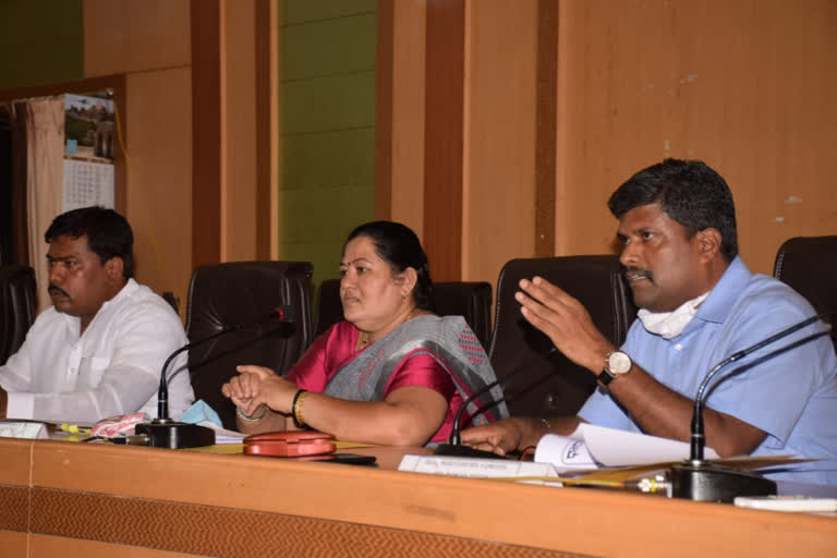 Government schemes should reach out to eligible beneficiaries: Vijayalakshmi Patil