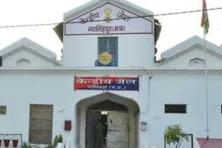 Prisoners released on parole from Narsinghpur jail get 120 days extra leave