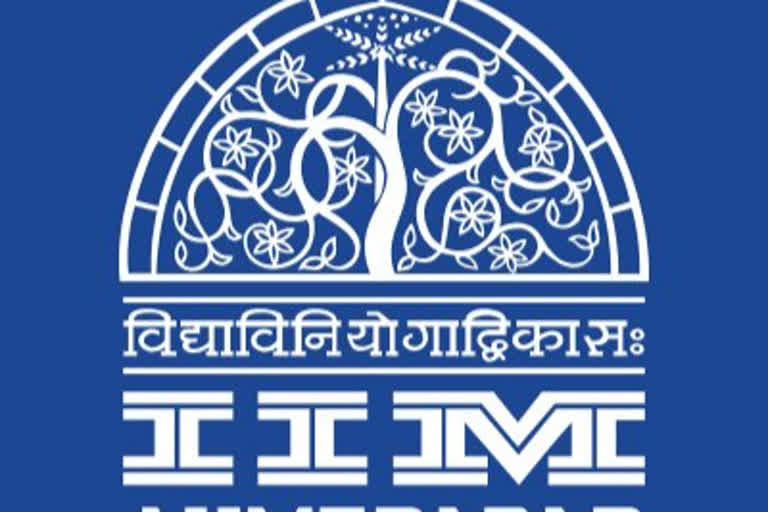 IIM-Ahmedabad notice  migrant workers notice  workers clash with police  Gujarat government  വേതനം നല്‍കിയില്ല  അഹമ്മദാബാദ് ഐഐഎം ഡയറക്‌ടര്‍ക്ക് ലീഗല്‍ നോട്ടീസ് അയച്ച് അതിഥി തൊഴിലാളികള്‍