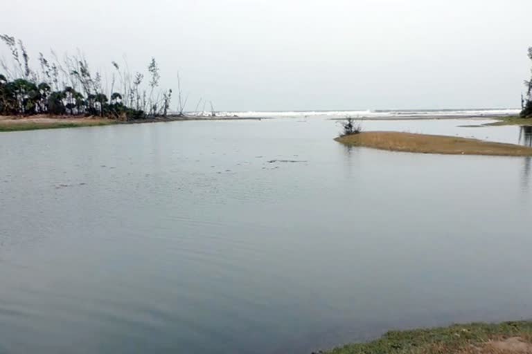 seawater-injected-into-farmlands