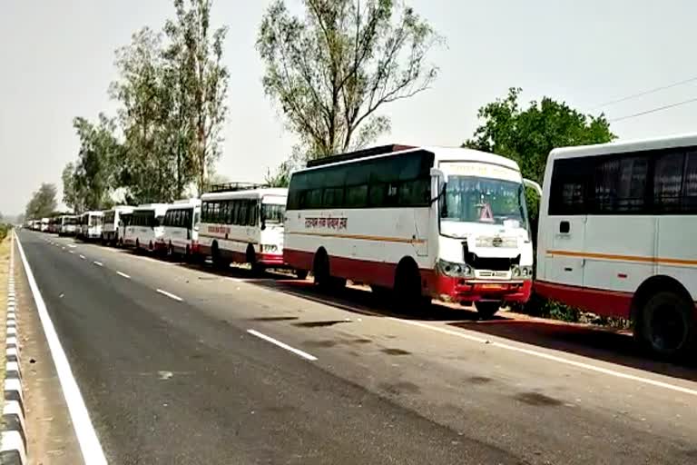 राजस्थान कांग्रेस न्यूज , भरतपुर पुलिस , Bus politics