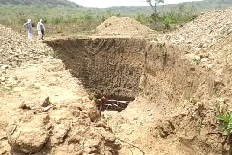 Illegal mining in the forest