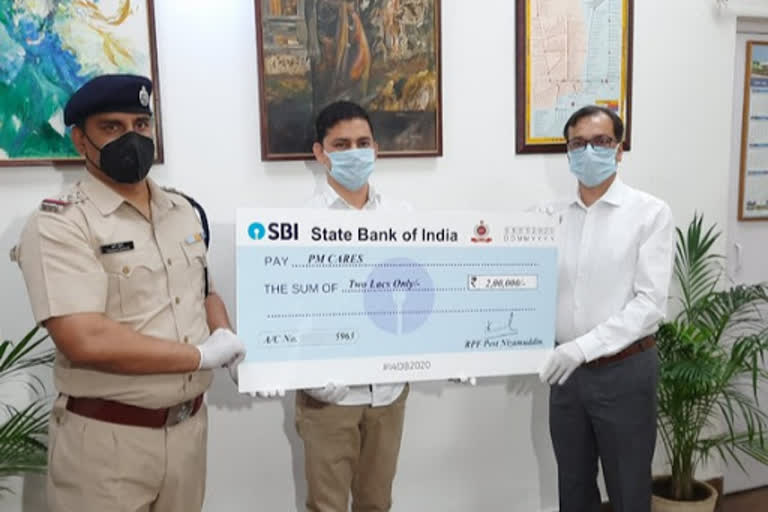 Nizamuddin RPF Post staff contributes Rs 2 lakh to PM CARES Fund in fight against COVID-19