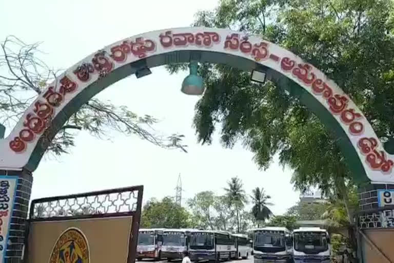 15 RTC buses from Amalapuram