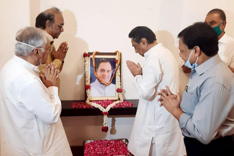 homage to former PM Rajiv Gandhi