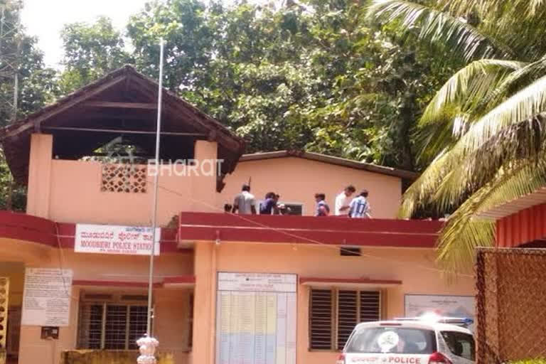 Person who came from Mumbai, Committed Suicide in Moodabidri