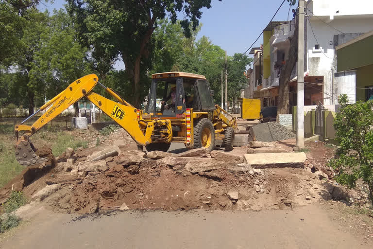 Narsinghpur Municipality started bridge restoration post order recieved by SDM