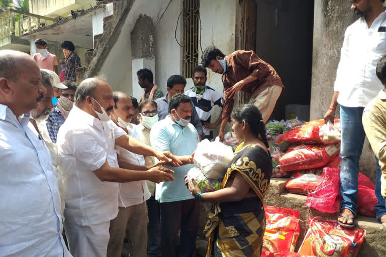 victims who are affected in fire accident occured at east godavari district