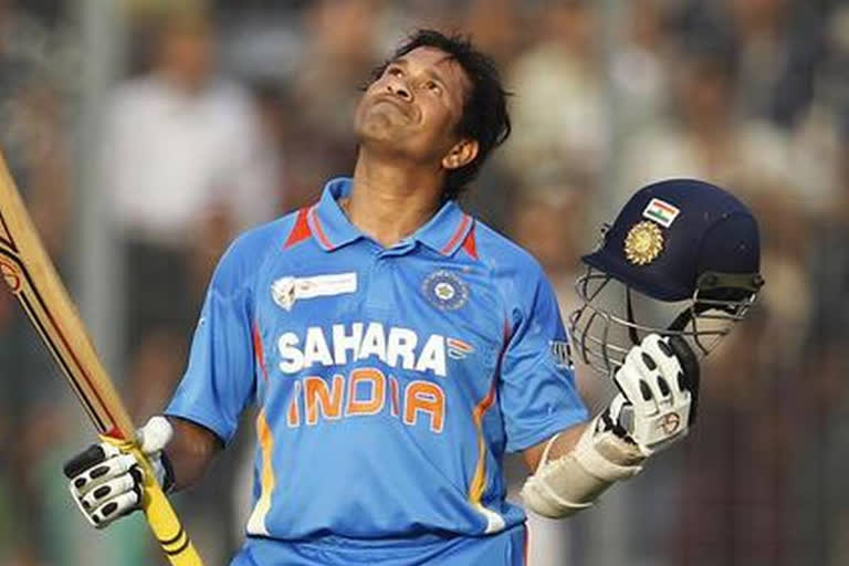 shoaib akhtar predicts runs of sachin tendulkar would have scored in current era