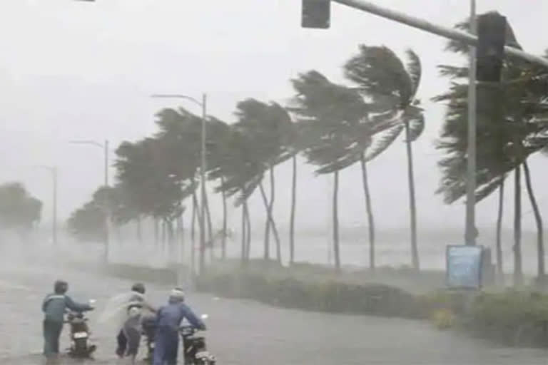 Cyclone Amphan considered even more destructive than Cyclone Aila