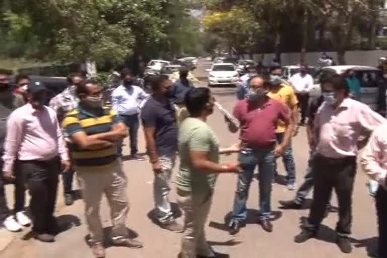 parents protest against Private school Chandigarh