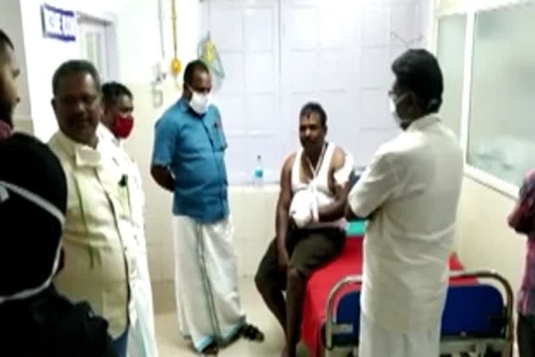 Workers who questioned land encroachment were attacked  idukki latest news  kerala police latest news  ഇടുക്കി വാര്‍ത്തകള്‍  കേരള പൊലീസ് വാര്‍ത്തകള്‍