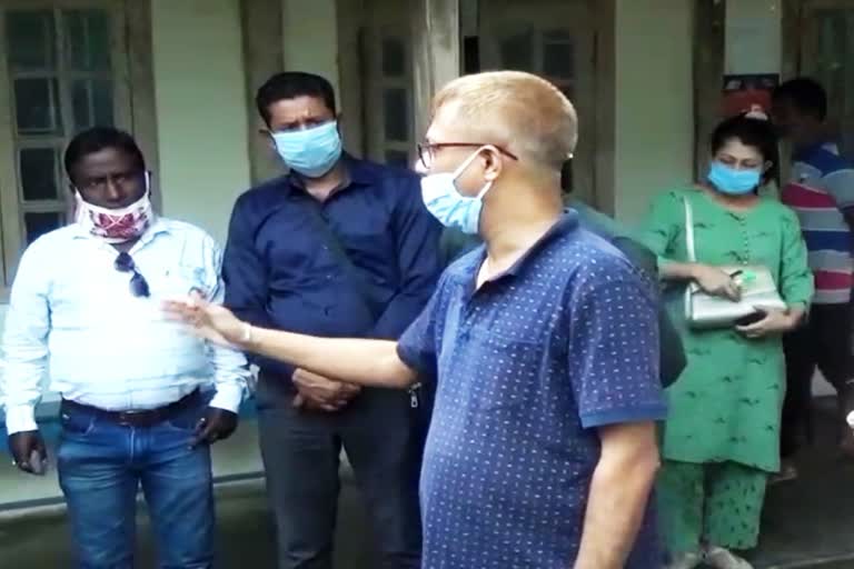 Siladitya Deb visits Hojai Quarantine center