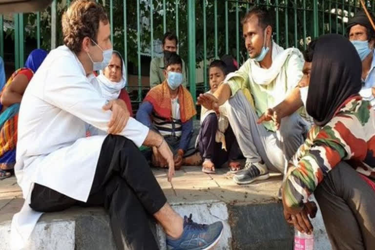 Rahul Gandhi with migrant labourers