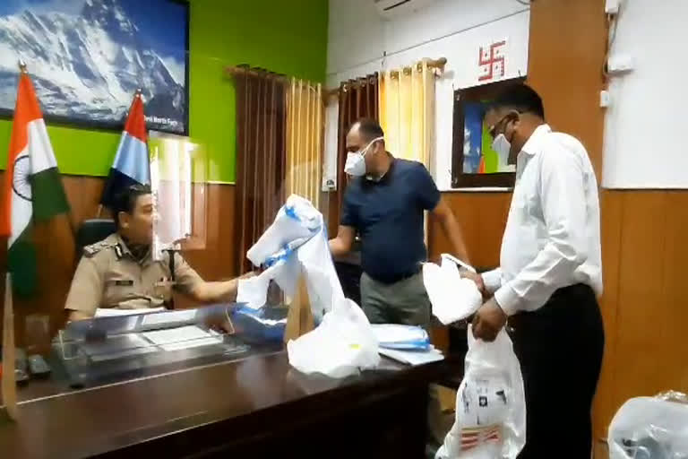 कोरोना में पुलिस की ड्यूटी देहरादून समाचार , policemen in quarantine dehradun news