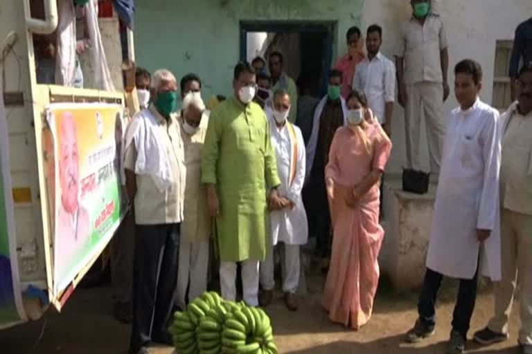 Food for workers staying in Quarantine Center at bemetara