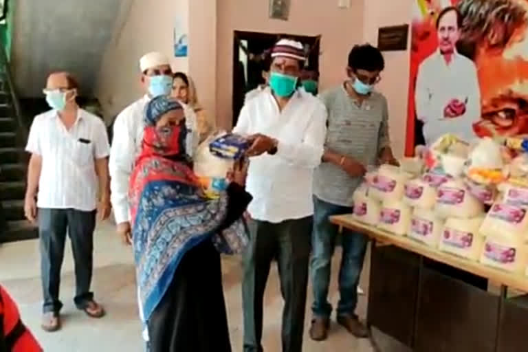 groceries distribution to Muslims in hyderabad