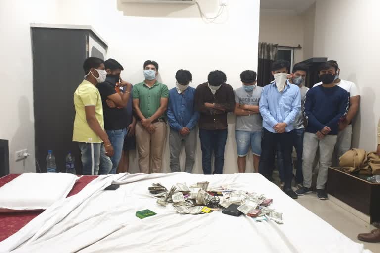 12 gamblers arrested in jagdalpur