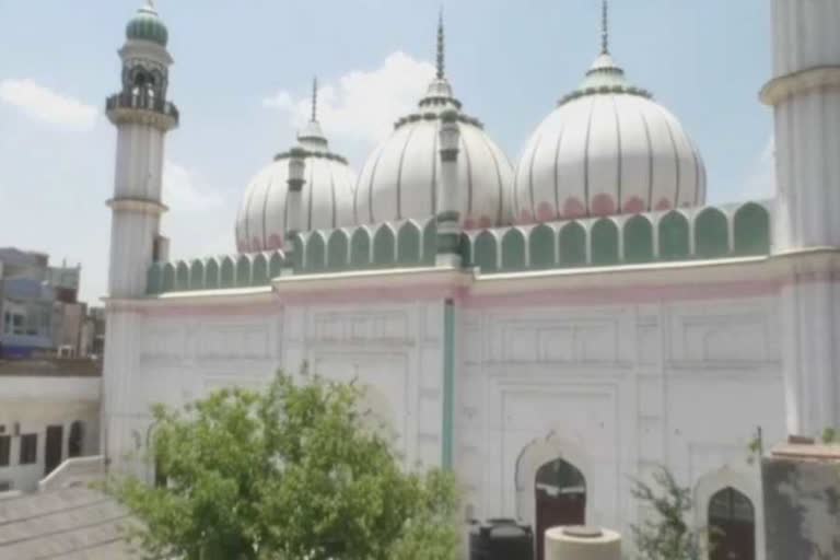 muslim community celebrate eid at home due to lockdown in sirsa