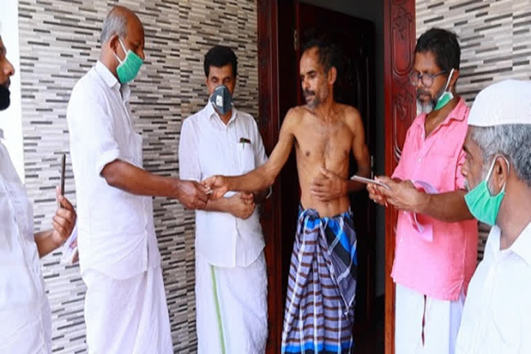 People of Alappuzha collect money for surgery of 36-year-old man on Eid