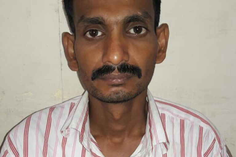 neb sarai police arrested a crook who fled from maharashtra police custody