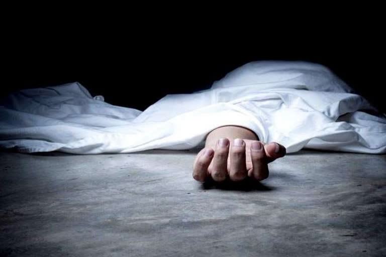 old couple found dead in chennai gill nagar apartment