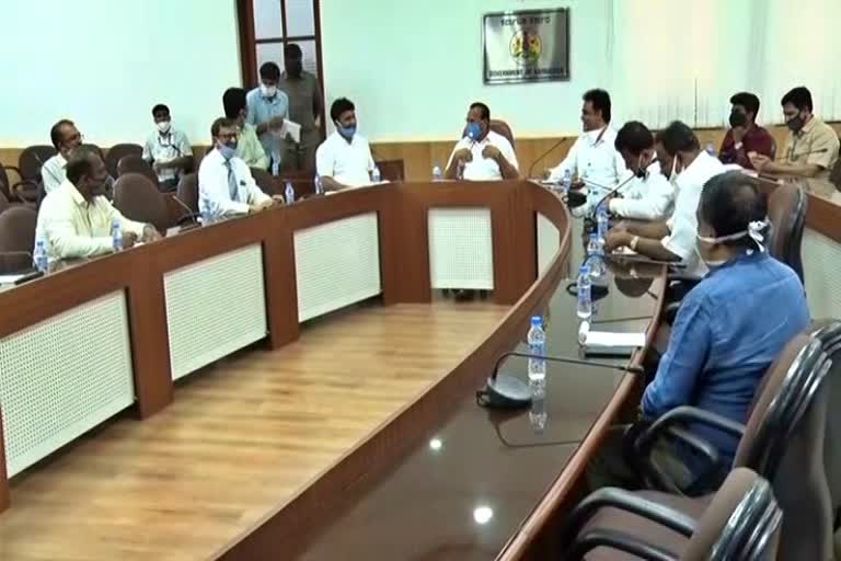 Central Minister Sadananda gowda made meeting